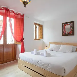 Esmeralda's House Granada